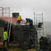 Slating in the rain (Lucie Williams)