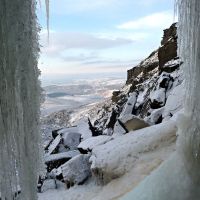 Kinder Downfall (Virginia Castick)