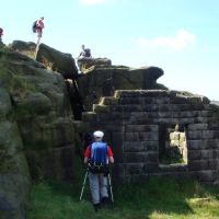 Ruined hut beyond Dovestones Edge (Dave Shotton)