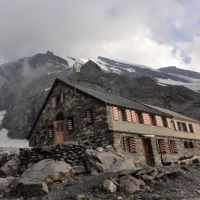 Frundenhorn Hut (Andy Stratford)