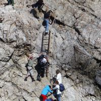 1st - Queue - summit of Zugspitz (Peter Walker)