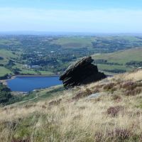 Overlooking Dove Stone Reservoir (Dave Shotton)