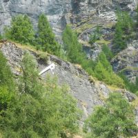 Giant peg at Evolene. Can you spot the climbers? (Lucie Williams)