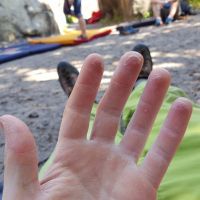 Two full days bouldering wears down the fingetips (Daniel O'Brien)