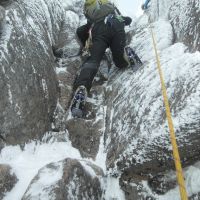 Craig in Hidden Chimney, Coire an t-Sneachda (Colin Maddison)