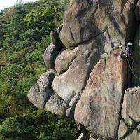 David stepping onto the flake on Valkyrie (Dave Wylie)