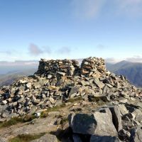 Upgraded wind-shelter on Elidir Fawr (Dave Wylie)