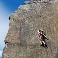 A delicate shuffle on the foot ledge (Andy Stratford)