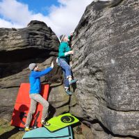 Dunc on Gritworm (6b) (Vicky Lee)